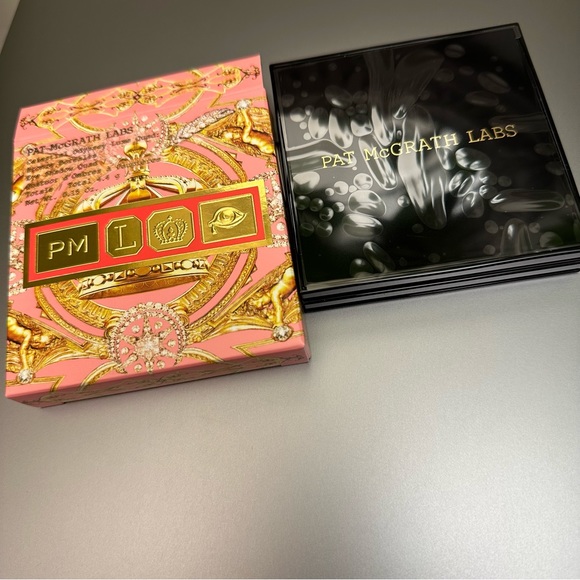 PAT McGRATH LABS Celestial Odyssey Luxe
Ouad “Bronze Borealis” eyeshadow - Picture 12 of 12